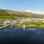 Tænastugjald á tóm hús í Hvalbiar og Tvøroyrar kommunu, men ikki í Vágs kommunu