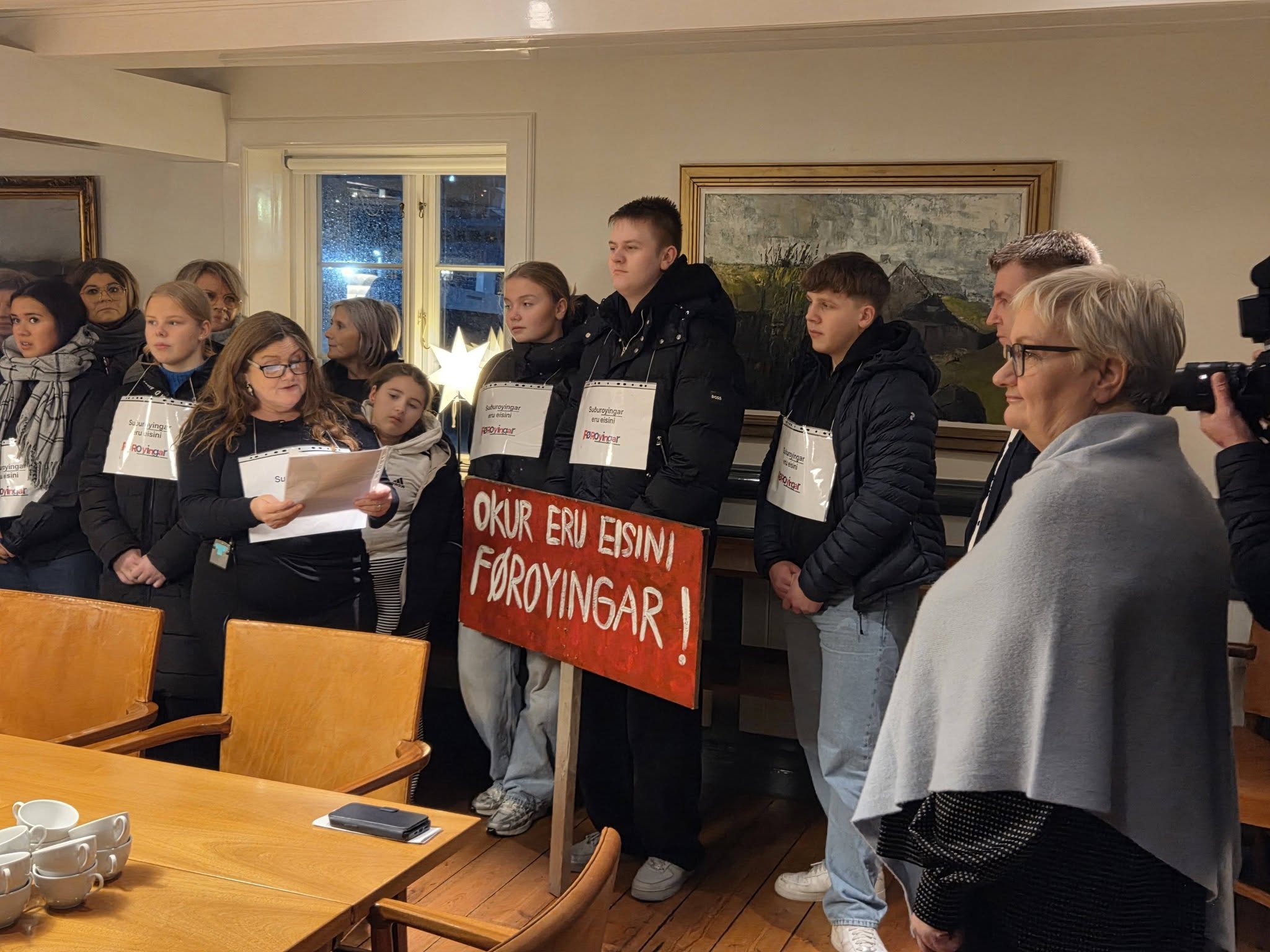 Handa undirskriftir1