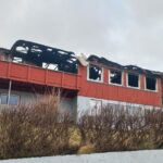 Eldur í á komfýrinum í húsinum á Sevmýri