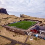 Nýggju ljósmeistrarnar reistar